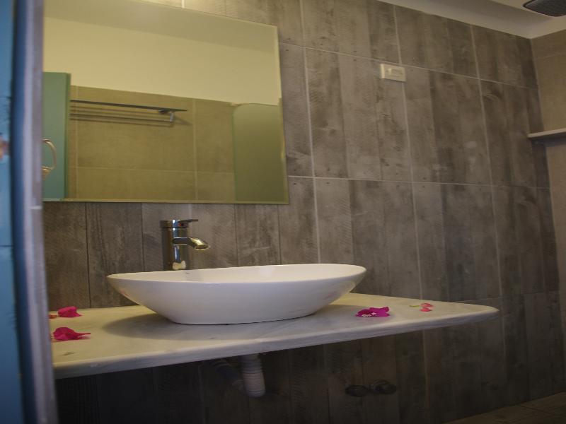 Iris Boutique Hotel Kamári Zewnętrze zdjęcie